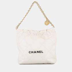 Pre Owned Chanel Chanel22 White Calf Leather Size Small