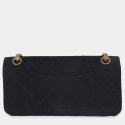 مملوكة مسبقًا Chanel Black Quilted Jersey East West Reissue 2.25