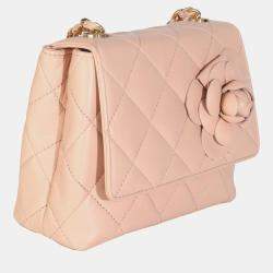 Pre Owned حقيبة رفرف شانيال كاميليا صغيرة جلد خروف مبطن بيج ڤينتج