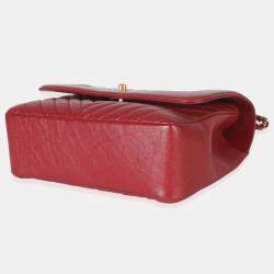 Pre Owned حقيبة شانيل شيفرون حمراء جلد عجل مزودة بمقبض علوي فلاب