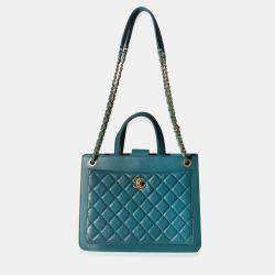 مملوكة مسبقًا Chanel Teal Quilted Calfskin Large Business Affinity Shopping Bag