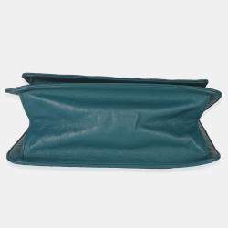 مملوكة مسبقًا Chanel Teal Quilted Calfskin Large Business Affinity Shopping Bag