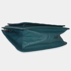 مملوكة مسبقًا Chanel Teal Quilted Calfskin Large Business Affinity Shopping Bag