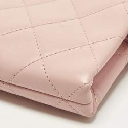 مملوكة مسبقًا Chanel Logo Strap Pink Quilted Leather Belt Bag