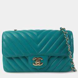 مملوكة مسبقًا Chanel Green Mini Rectangular Chevron Lambskin Single Flap