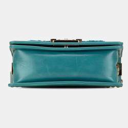 Pre Owned حقيبة شانيلا زرقاء شيرلينغ صغيرة فلاب بويا