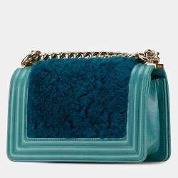 Pre Owned حقيبة شانيلا زرقاء شيرلينغ صغيرة فلاب بويا