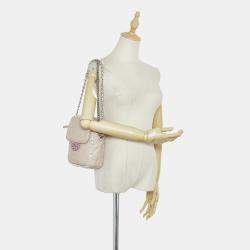 مملوكة مسبقًا حقيبة كروس شانيل تويد أنيق وردي