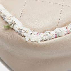 مملوكة مسبقًا حقيبة كروس شانيل تويد أنيق وردي