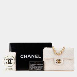 مملوكة مسبقًا Chanel White Mini Square Classic Lambskin Single Flap
