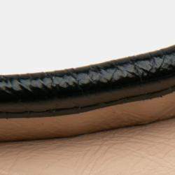 مملوكة مسبقًا حقيبة شانيل جابرييل كروس بودي بجلد الخروف ثنائية اللون وسط بني أسود