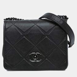 مملوكة مسبقًا Chanel Black Mini Calfskin Propeller Flap