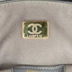 Pre Owned حقيبة شانيل جلد الحمل المبطن كروش أزرق بمرفقات صغيرة