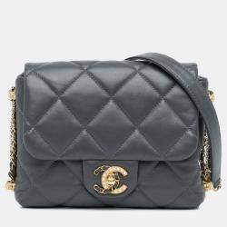 Pre Owned حقيبة ش انيل جلد الحمل المبطن كروش أزرق بمرفقات صغيرة