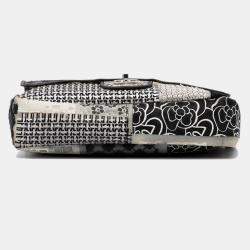 Pre Owned حقيبة شانيل بإبزيم واحد من الباتشوورك والجيرسيه الأبيض والحجم الكبير من مادة بي في سي والتويد