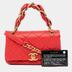 مملوكة مسبقًا شنطة شانيل حمراء مصنوعة من جلد الخراف الصغيرة متماسكة بسلسلة اللغط