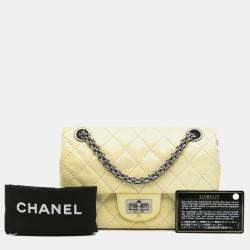 Pre Owned حقيبة شانيل صفراء صغيرة قابلة للإصدار 2.55 مزدوجة الرفرف براءة اختراع