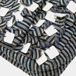 Pre Owned حقيبة شانيل متوسطة قطنية مخططة مزدوجة الرفرف زرقاء