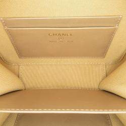 Pre Owned حقيبة كاميرا شانييل برتقالية جلد خروف مبطن لؤلؤة كروش CC