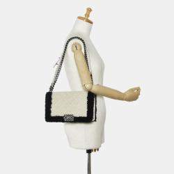 Pre Owned حقيبة شانيل وايت بوي شيرلينغ متوسط مزدوج اللون flap