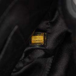 مملوكة مسبقًا حقيبة يد شانيل جراند شوبينغ كافيار أسود