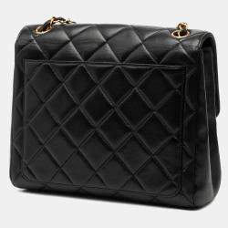 مملوكة مسبقًا Chanel Black Small Square Lambskin Straight Single Flap