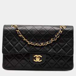 Pre Owned Chanel Black Medium Classic Lambskin Double Flap