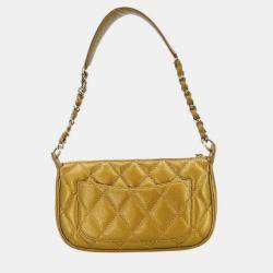 Pre Owned حقيبة شانيلا من جلد العجل ذهبي