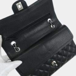 Pre Owned Chanel Classic Double Flap Medium Black Calfskin Leather Shoulder Bag