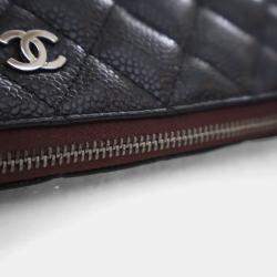مملوكة مسبقًا حافظة شانيل كلاسيك سحاب جلد كافيار