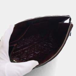 مملوكة مسبقًا حافظة شانيل كلاسيك سحاب جلد كافيار