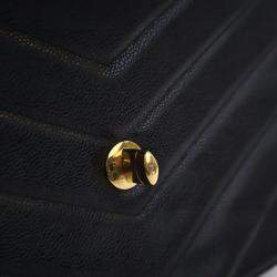 Pre Owned حقيبة شانيل قديمة كافيار كبيرة فلاب مفردة