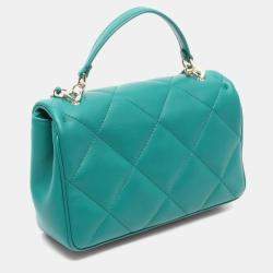 مملوكة مسبقًا Chanel CC Green Leather Top Handle Flap Bag
