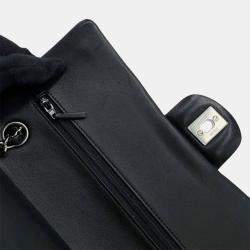 مملوكة مسبقًا Chanel Black Medium Classic Lambskin Double Flap