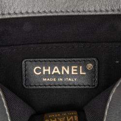 Pre Owned حقيبة شانيال قلاب جانبي صغير من جلد الحمل المبطن فضي