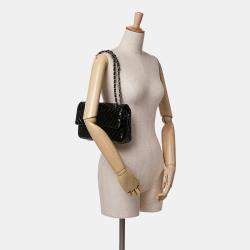 Pre Owned حقيبة شانيل غطاء مزدوج كلاسيكي ميديوم شيفرون جلد براء أسود