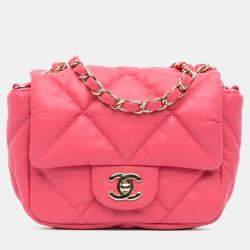 مملوكة مسبقًا Chanel Pink Mini Quilted Calfskin Bubbly Flap