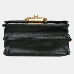 Pre Owned حامل بطاقات شانيل أسود مبطن جلد العجل ستراتس على سلسلة