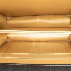 Pre Owned حامل بطاقات شانيل أسود مبطن جلد العجل ستراتس على سلسلة