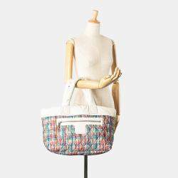 مملوكة مسبقًا Chanel White Nylon Tweed Printed Coco Cocoon Tote