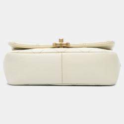 Pre Owned Chanel White Small Quilted Caviar Chain Melody Flap