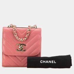 Pre Owned Chanel Pink Mini Chevron Lambskin Trendy CC Chain Wallet