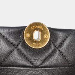 Pre Owned حقيبة شانيل سوداء صغيرة مبطنة جلد عجل لؤلؤة سي سي أكورديون فلاب