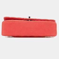 Pre Owned حقيبة شانيل كلاسيكية متوسطة بعنابي الكافيار الوردي بغطاء مزدوج