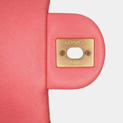 Pre Owned حقيبة رفرف شانيل لامبسكين منفوخ وردي صغيرة تاون فنكاي