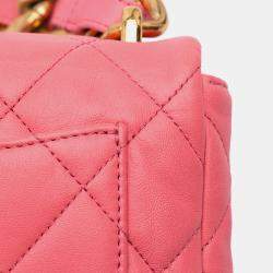 Pre Owned حقيبة رفرف شانيل لامبسكين منفوخ وردي صغيرة تاون فنكاي