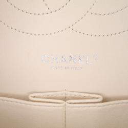 Pre Owned Chanel White Jumbo Classic Caviar Double Flap