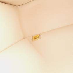 Pre Owned Chanel White Jumbo Classic Caviar Double Flap