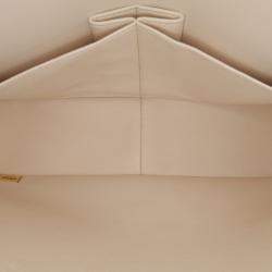 Pre Owned Chanel White Jumbo Classic Caviar Double Flap