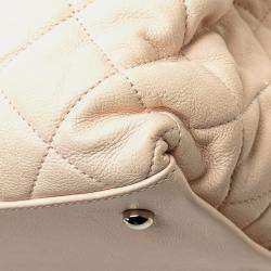 مملوكة مسبقًا Chanel Beige Mini Quilted Lambskin Chain Me Tote